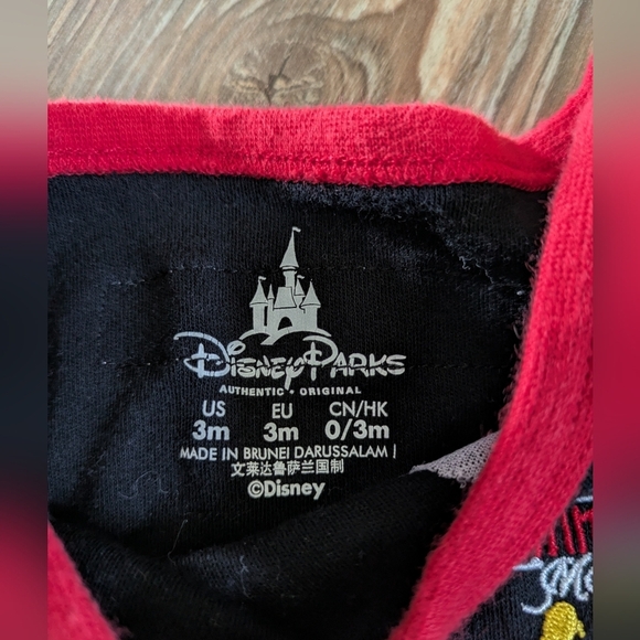 Walt Disney World Minnie Mouse Embroidered Polkadot Sleeveless Onesie 3 Months - Picture 3 of 9